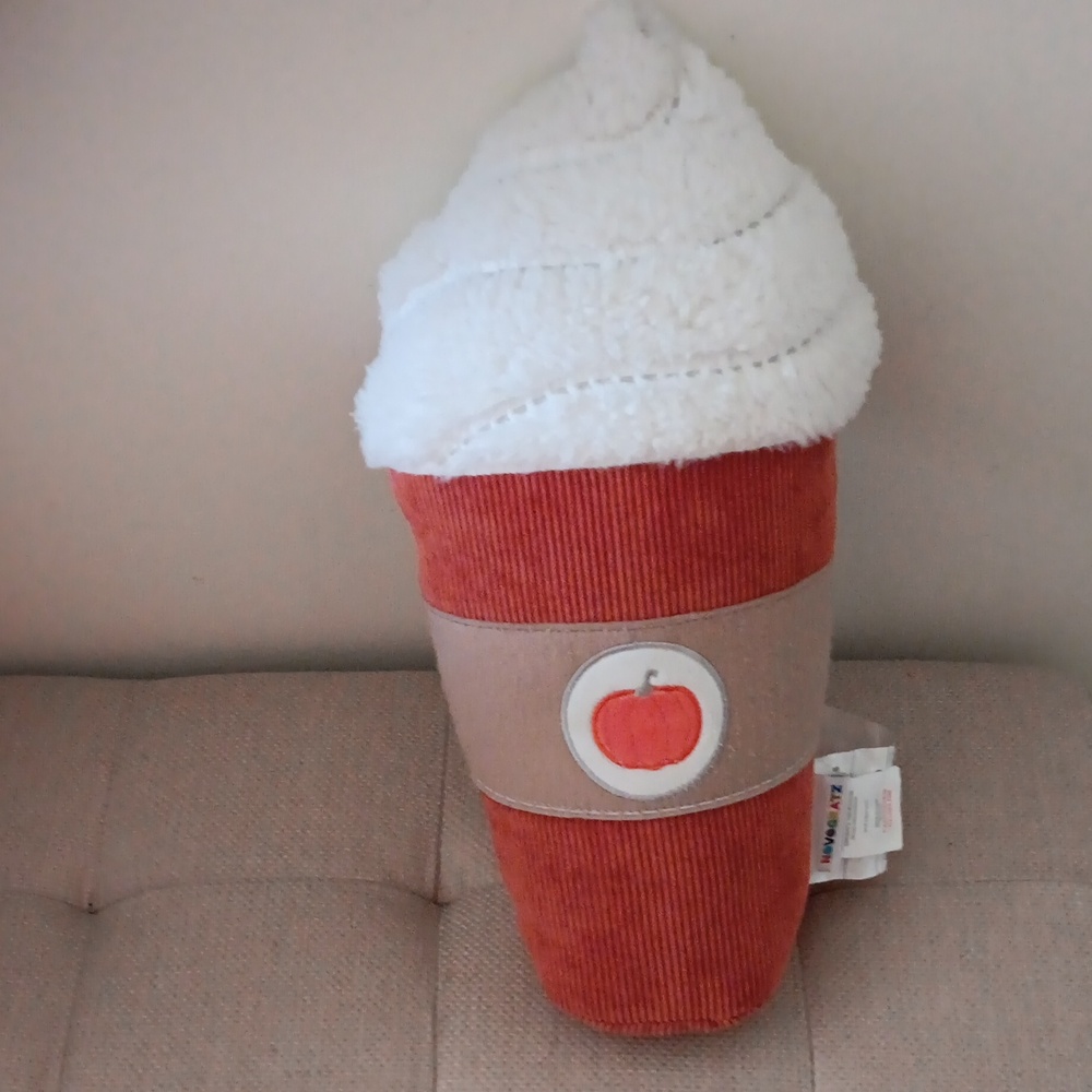 NEW!NOVOGRATZ PUMPKIN LATTE PILLOW